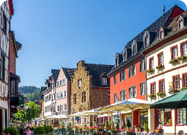 Fotografie einer unbekannten Altstadt